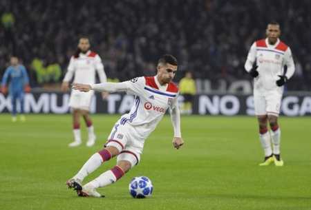 時刻面臨爭 時刻面臨爭